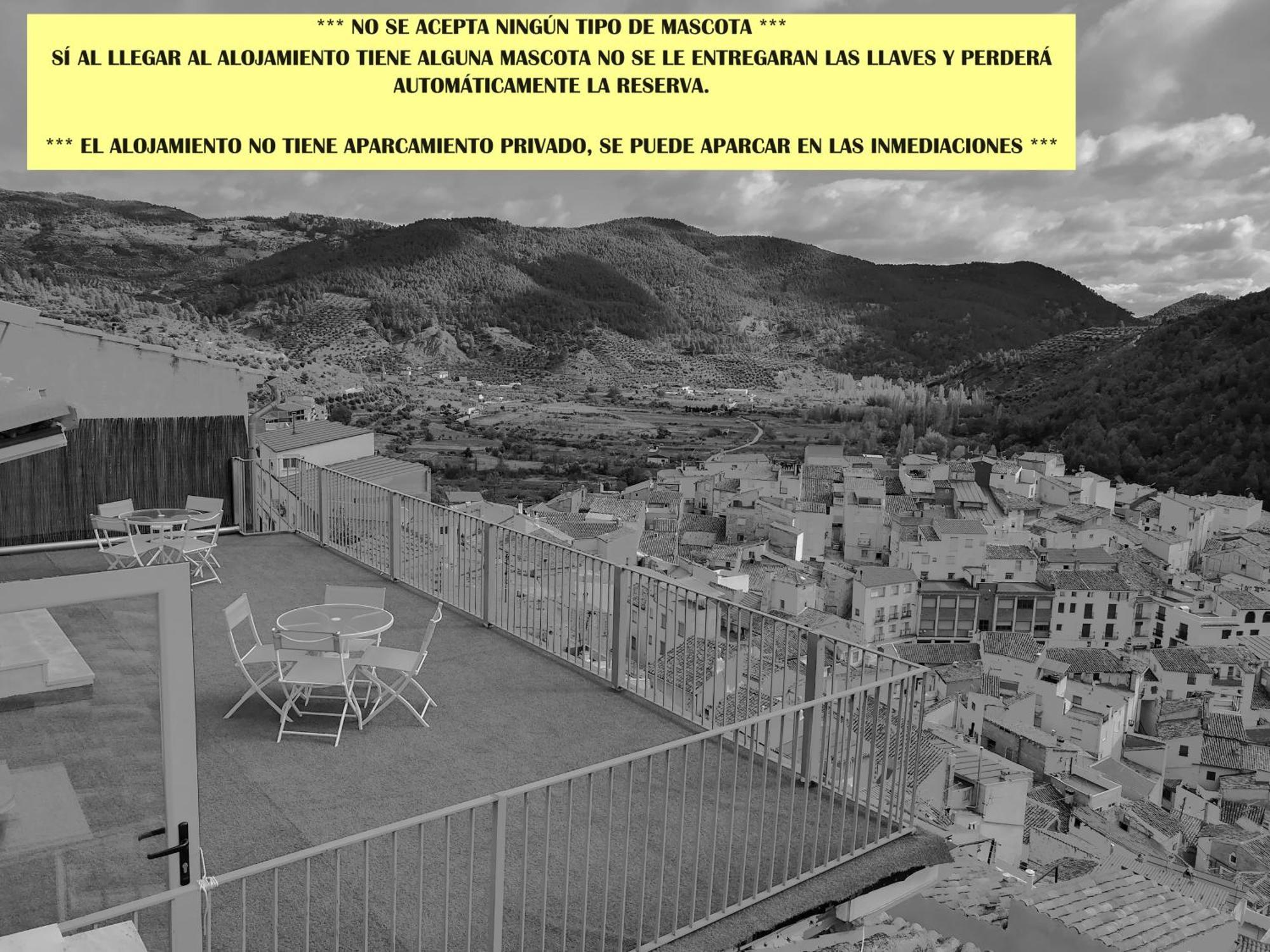 Domus Lapidis - La Galeria Διαμέρισμα Bogarra Εξωτερικό φωτογραφία